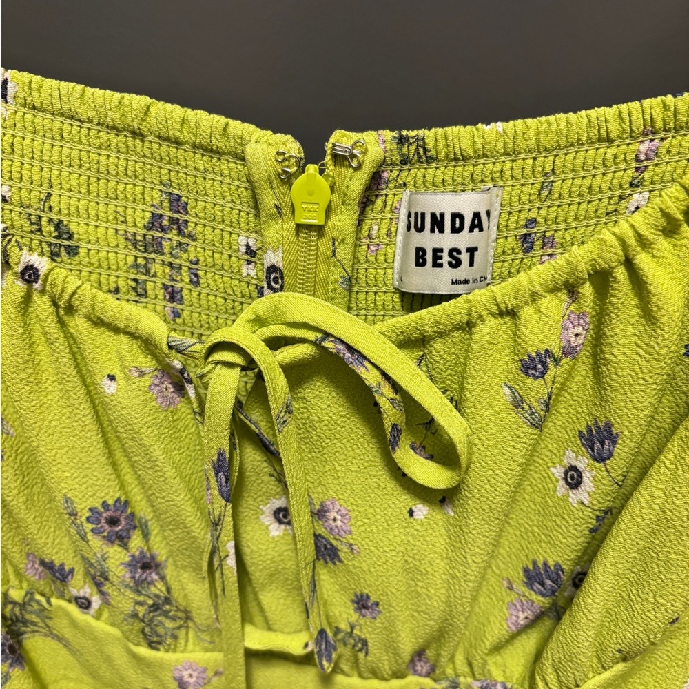 Aritzia Sunday Best Delilah Smocked Mini Dress Green Floral Size Large - Picture 10 of 11